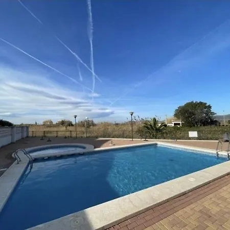 Junto Al Mar Con Wifi Y Piscina